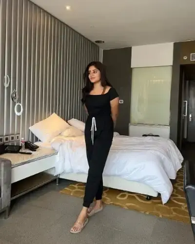 Call Girls Anjar Cash On Delivery